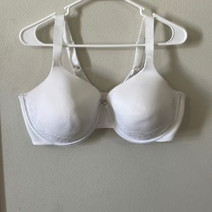 40DD (40E) White Bra